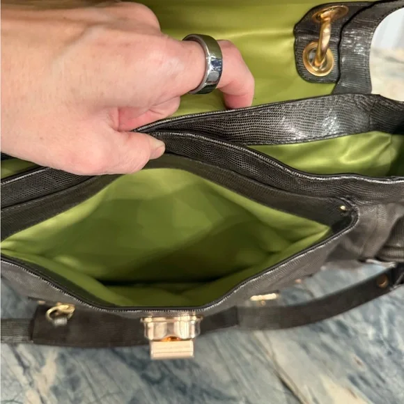 Coach Sydney Special Edition Turnlock Satchel Shoulder Bag Embossed Lizard